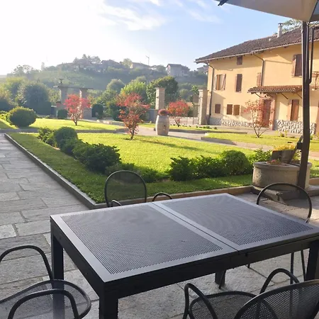 Alojamento de Turismo Rural Cascina Varie *