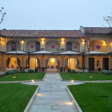 Cascina Varie Alojamento de Turismo Rural Castagnito