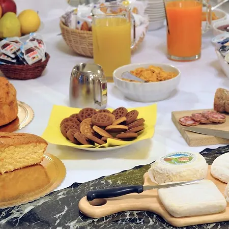 Cascina Varie Farm stay *