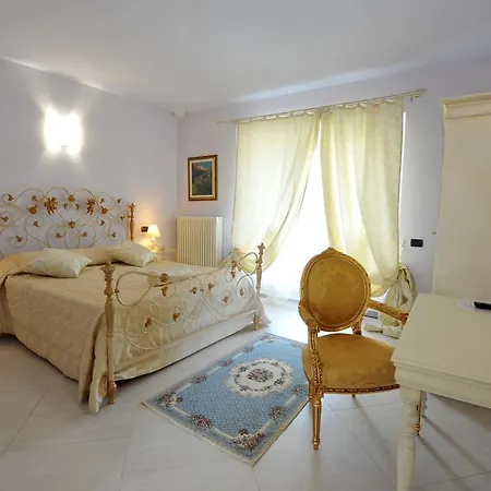 Cascina Varie Farm stay Castagnito