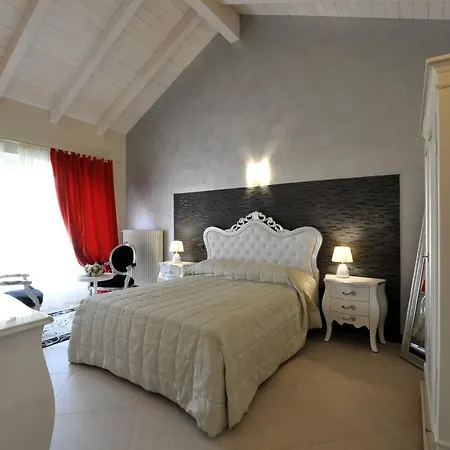 Cascina Varie *