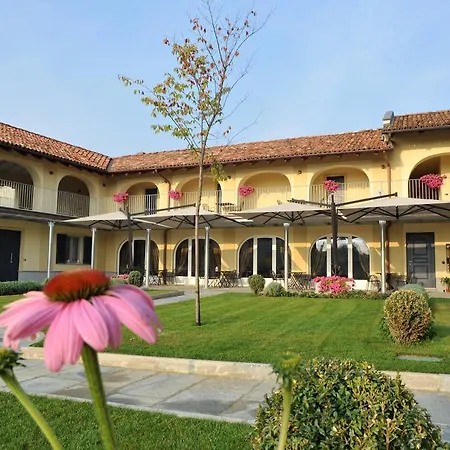 Cascina Varie * Castagnito