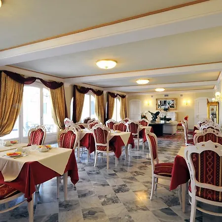 Cascina Varie Farm stay *